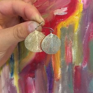 Gold leaf hypoallergenic earrings